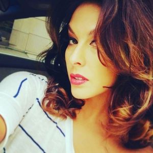 Meet your Posher, Veronica